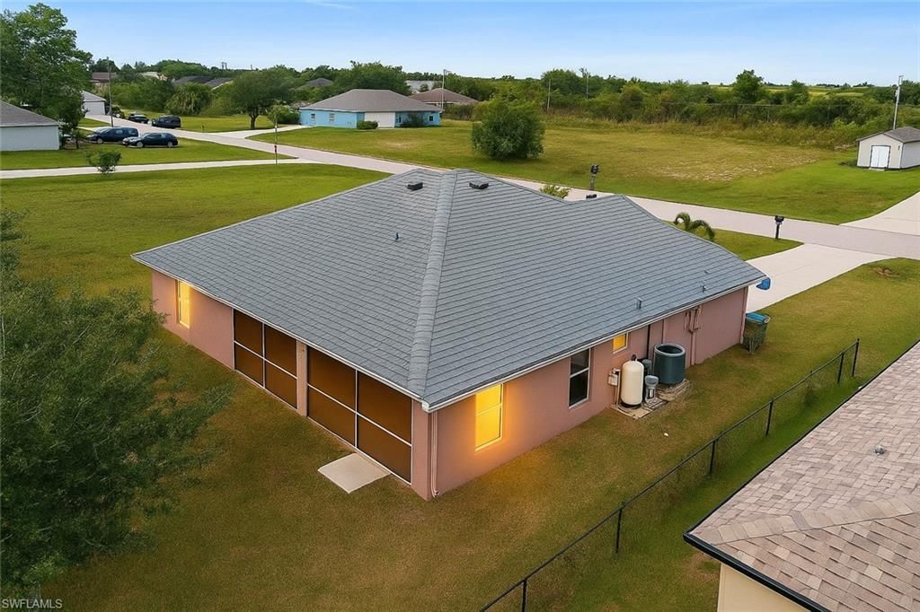 424 NW 14th St, Cape Coral, FL 33993 Photo