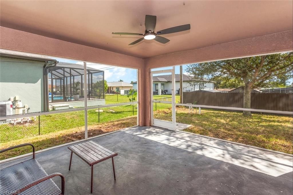 424 NW 14th St, Cape Coral, FL 33993 Photo
