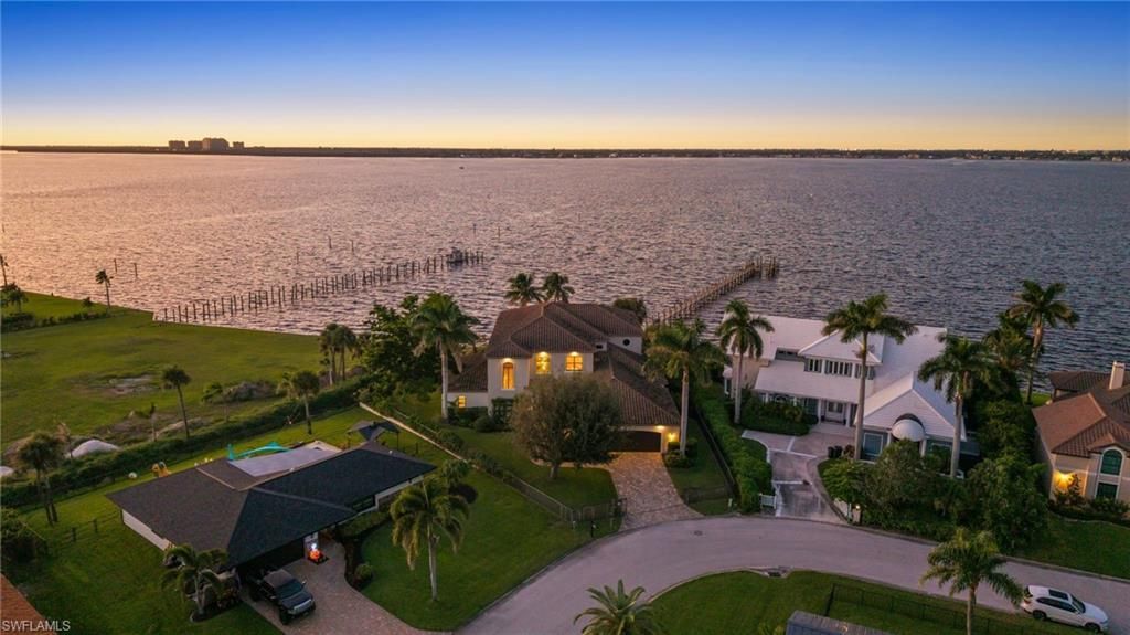 14994 Bonaire Cir, Fort Myers, FL 33908 Photo
