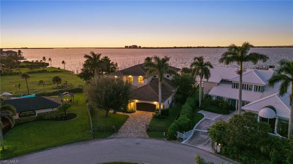 14994 Bonaire Cir, Fort Myers, FL 33908 Photo