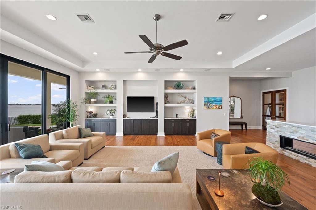 14994 Bonaire Cir, Fort Myers, FL 33908 Photo