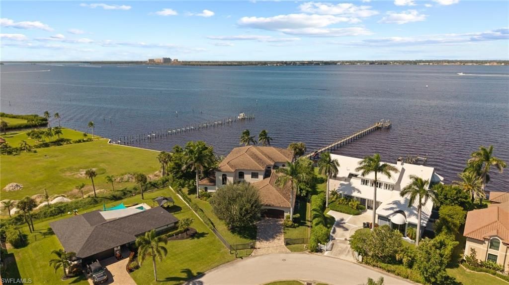 14994 Bonaire Cir, Fort Myers, FL 33908 Photo