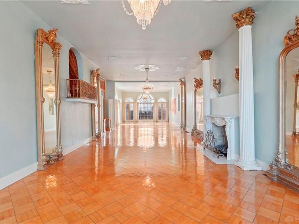 118 S Walnut Street, Troy, OH 45373
