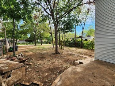 810 N Jester Avenue, Dallas, TX 75211