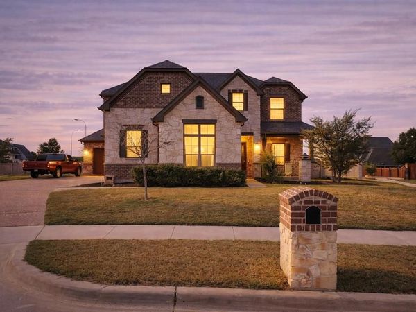 2523 Melissa Dianne Drive, Arlington, TX 76001