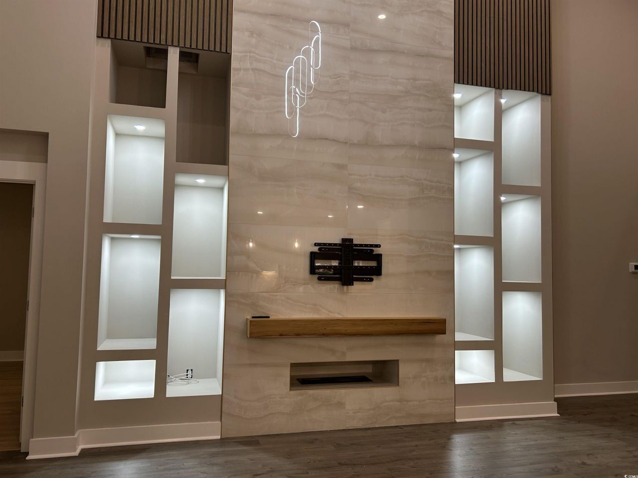 2108 Ballast Ct. Photo 5