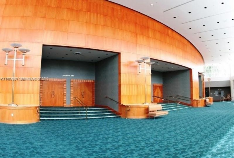 7486 Granville Dr, Unit 410, Tamarac, FL 33321 Photo