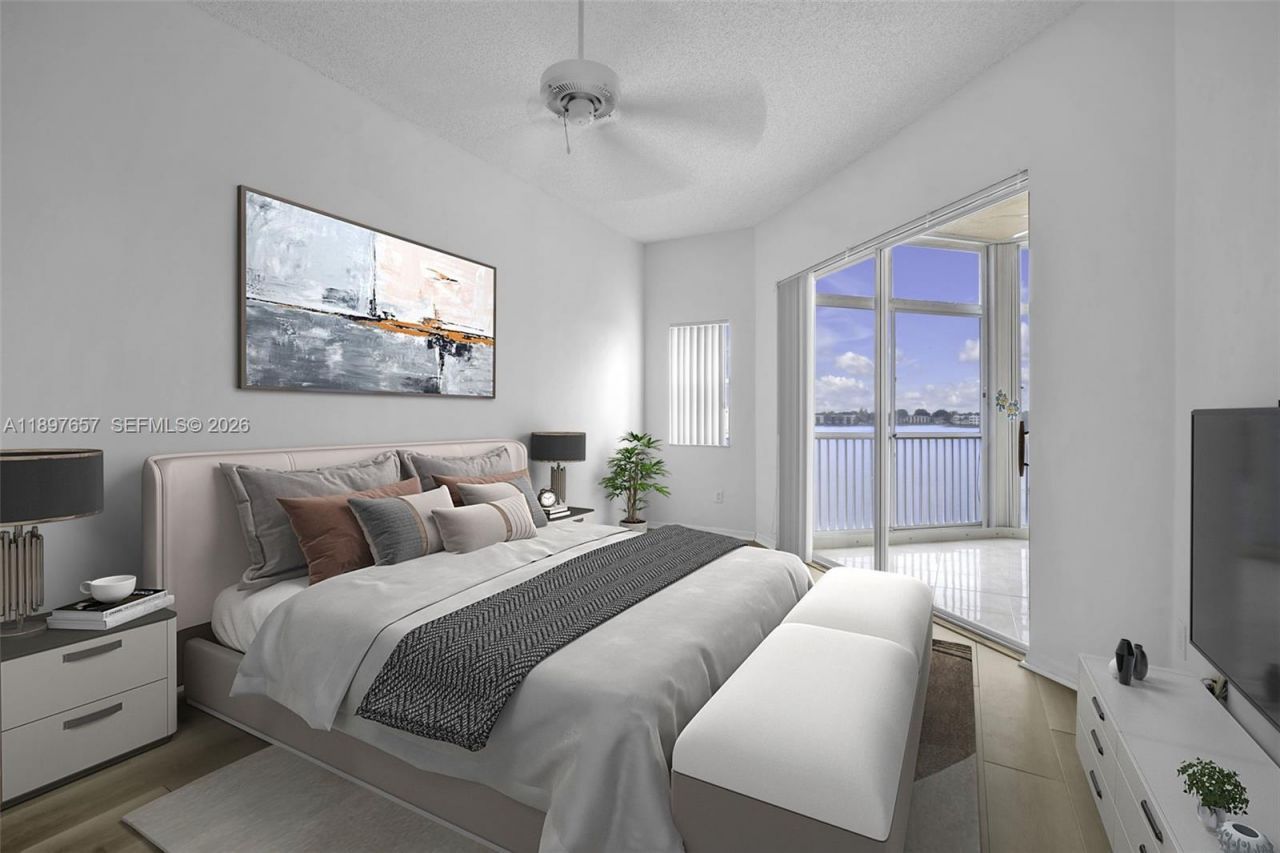 7486 Granville Dr, Unit 410, Tamarac, FL 33321 Photo