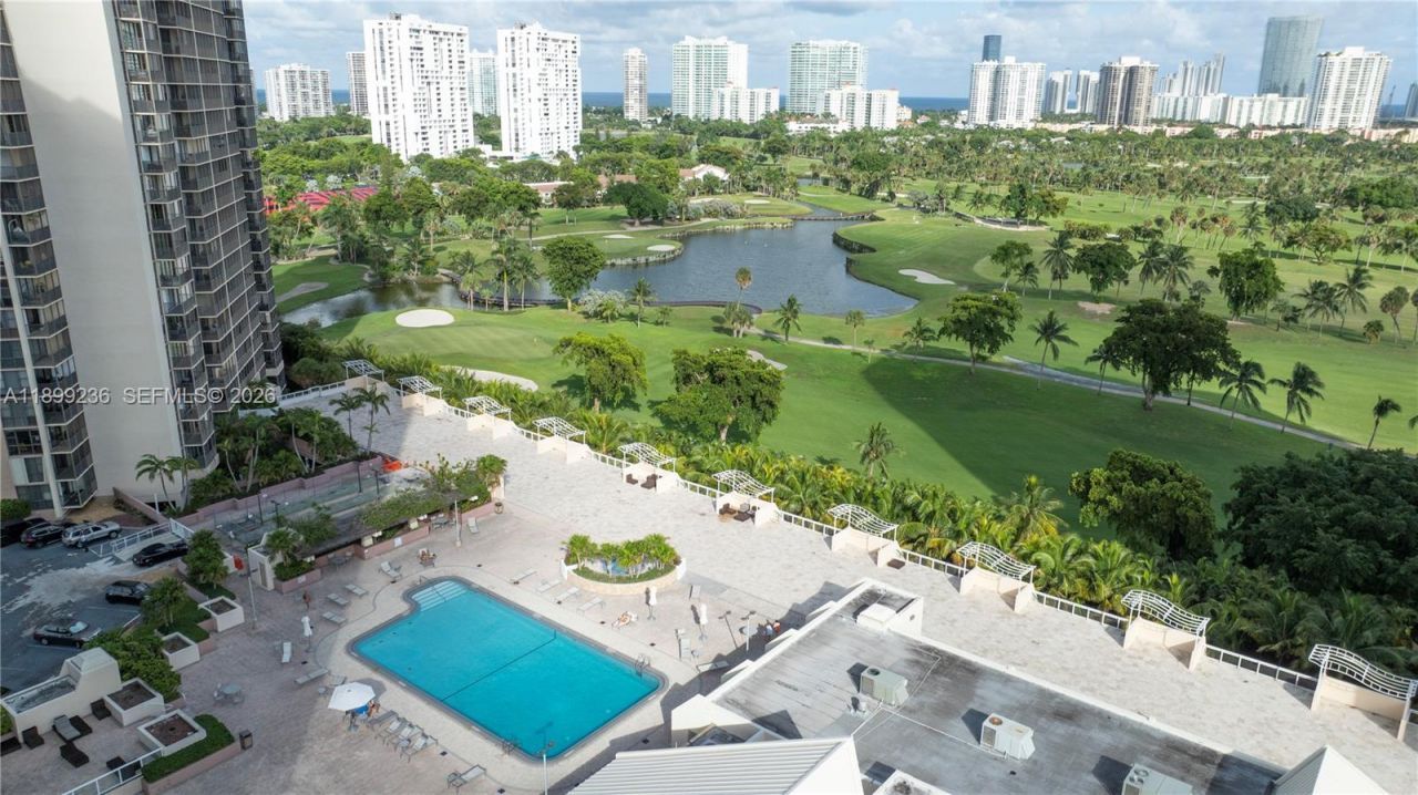 20379 W Country Club Dr, Unit 2039, Aventura, FL 33180 Photo