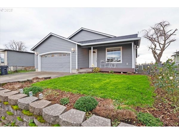 758 S SUNRISE DR, Jefferson, OR 97352