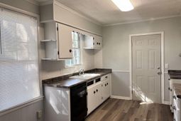 5225 Two Notch Road photo 4