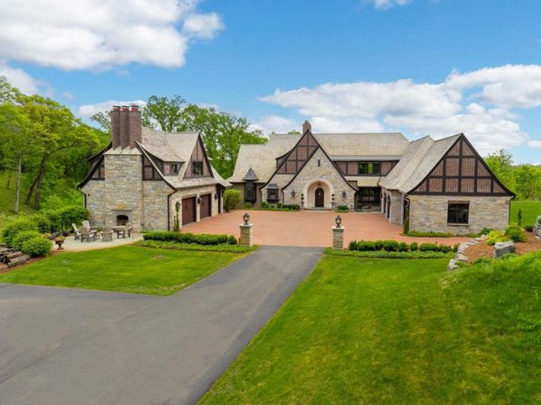 240 Salem Church Road, Sunfish Lake, MN 55118