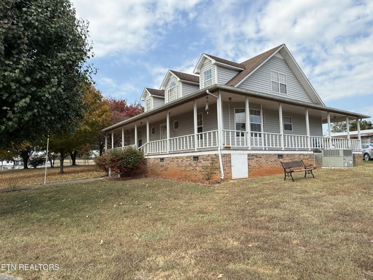 714 Seed Tick Rd, Philadelphia, TN 37846 Main Photo