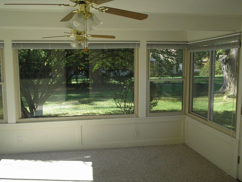 4299 Colerain Avenue, Columbus, OH 43214 Photo 11