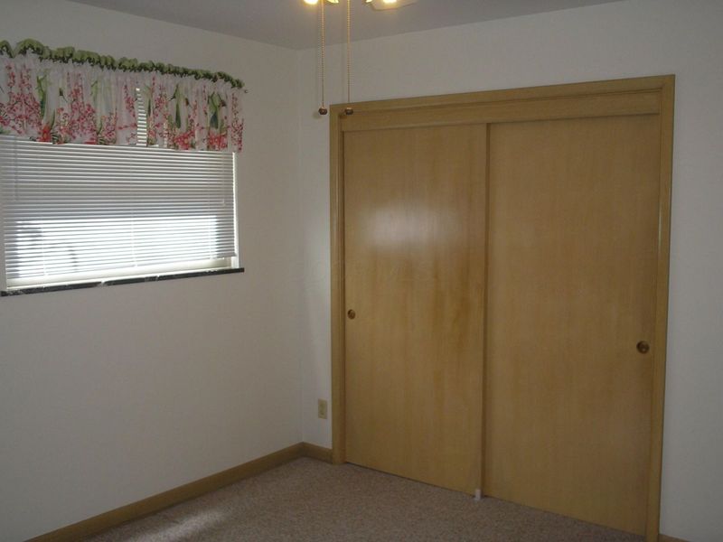 4299 Colerain Avenue, Columbus, OH 43214 Photo 21