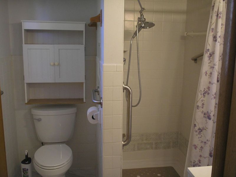 4299 Colerain Avenue, Columbus, OH 43214 Photo 24