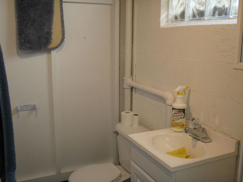 4299 Colerain Avenue, Columbus, OH 43214 Photo 36