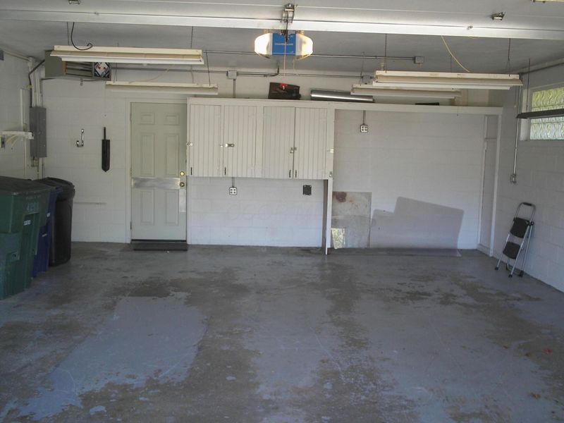 4299 Colerain Avenue, Columbus, OH 43214 Photo 37