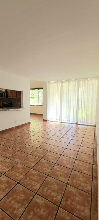 9410 Live Oak Pl, Unit 109, Davie, FL 33324 Photo