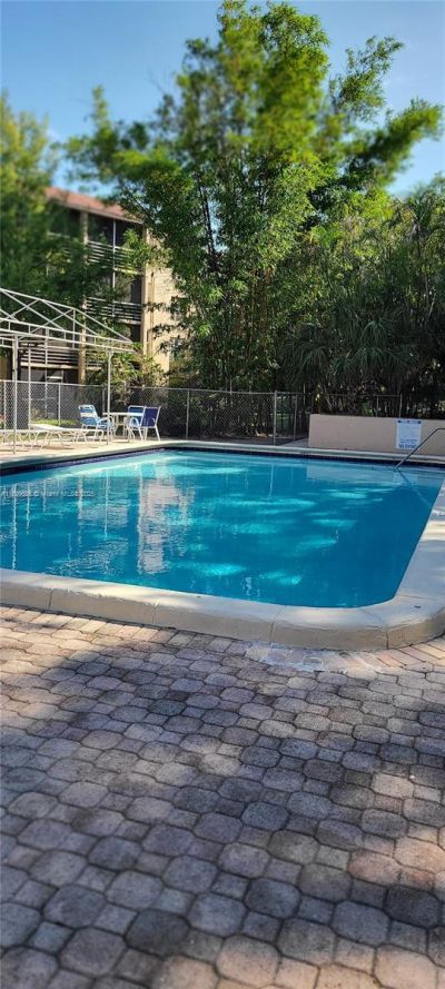 9410 Live Oak Pl, Unit 109, Davie, FL 33324 Photo