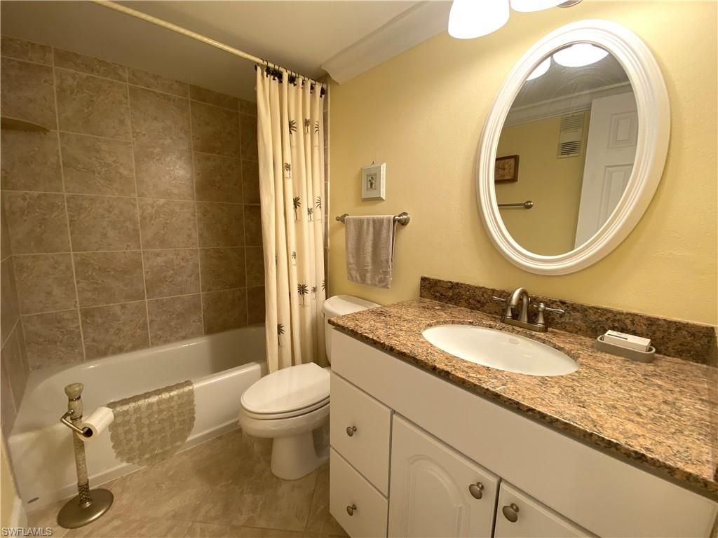 555 Park Shore Dr, Unit B-407, Naples, FL 34103 Photo