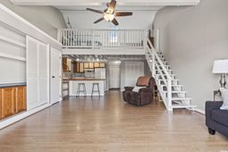 1880 Colony Dr. photo 4