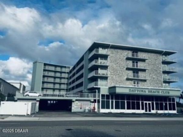 800 N Atlantic Avenue, Unit 616, Daytona Beach, FL 32118