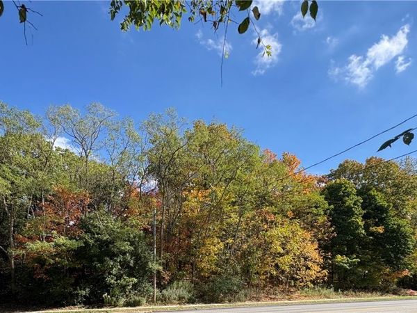 Som Center Road, Willoughby, OH 44094