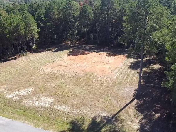 30 Mary Russell Rd., Ellisville, MS 39437