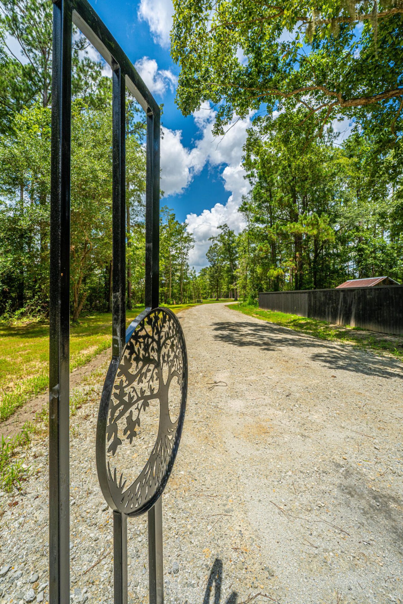 001 Southern Acres Lane Photo 6