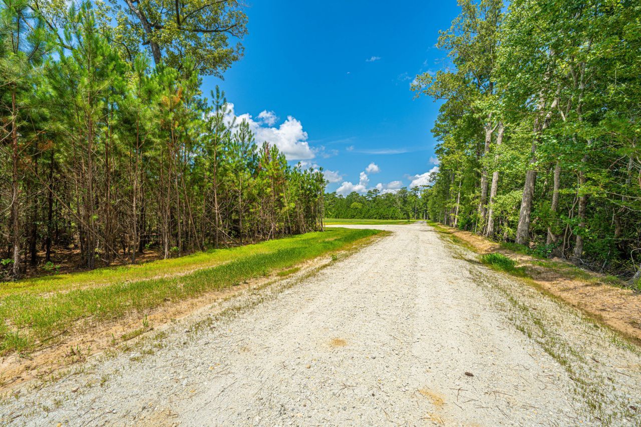 001 Southern Acres Lane Photo 7