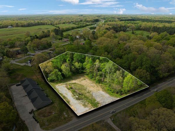 4142 Highway 70 E, White Bluff, TN 37187