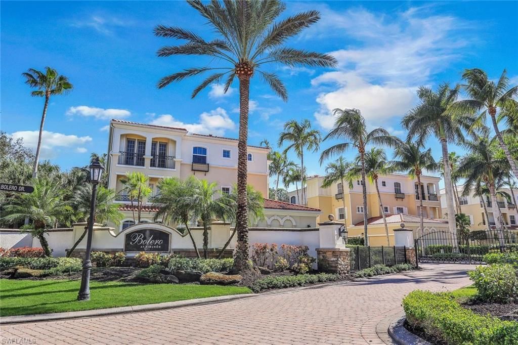 2630 Bolero Dr, Unit 2-3, Naples, FL 34109 Photo