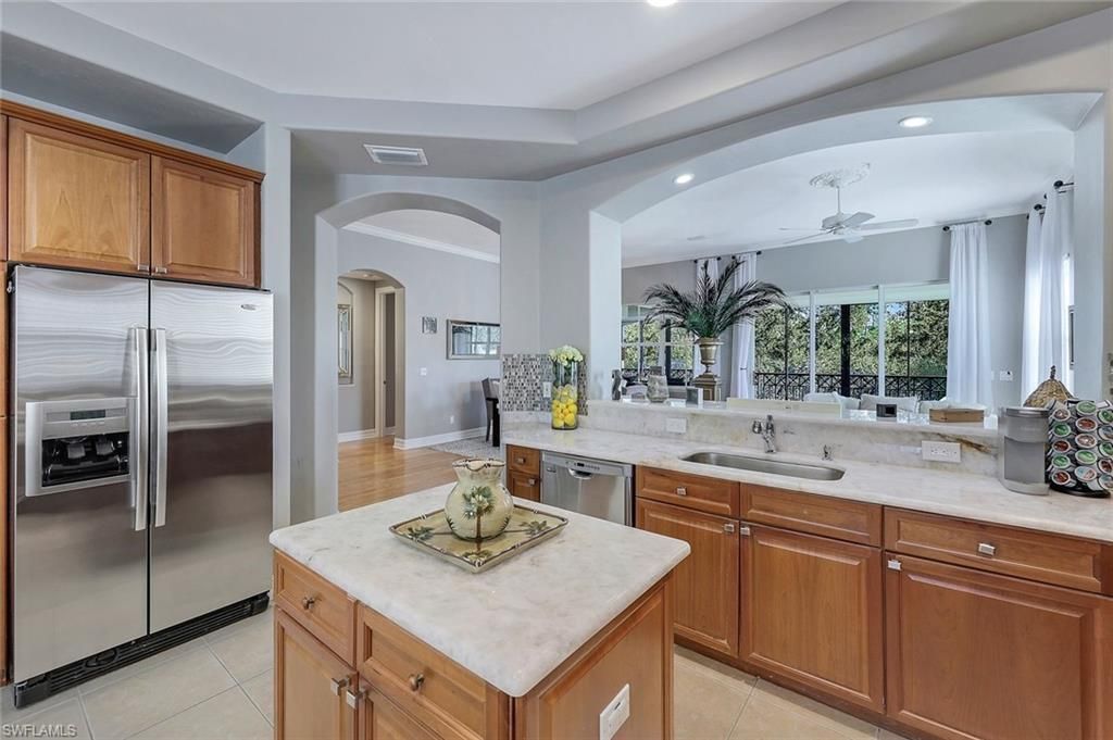 2630 Bolero Dr, Unit 2-3, Naples, FL 34109 Photo