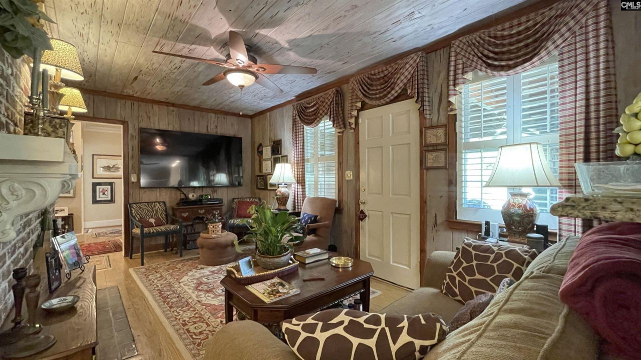 4701 Kilbourne Road  Photo 16