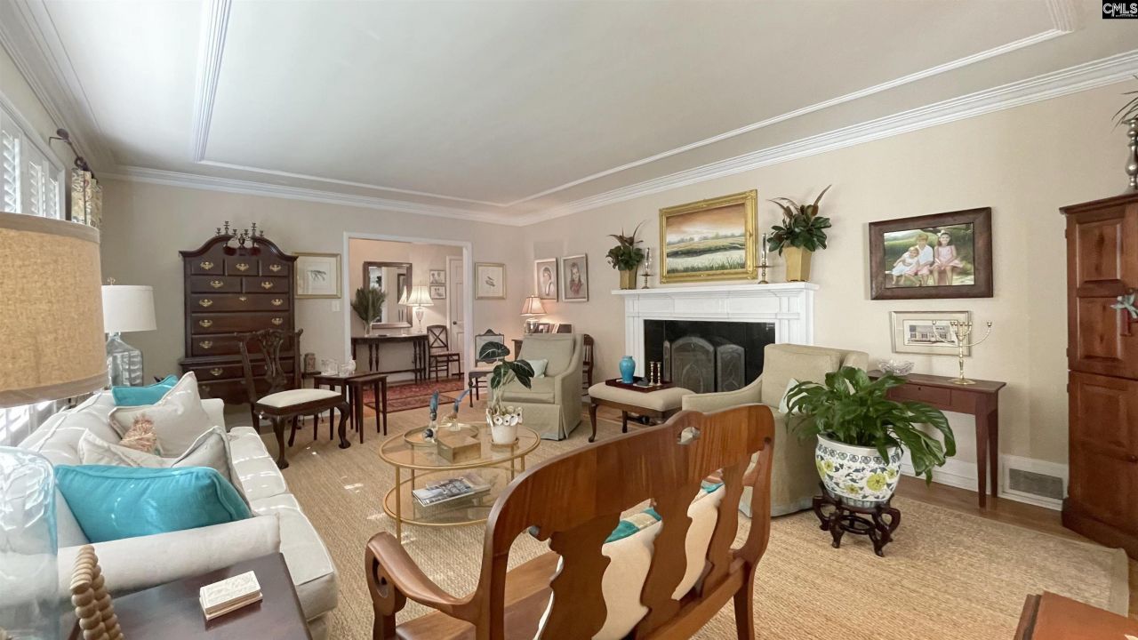 4701 Kilbourne Road  Photo 8