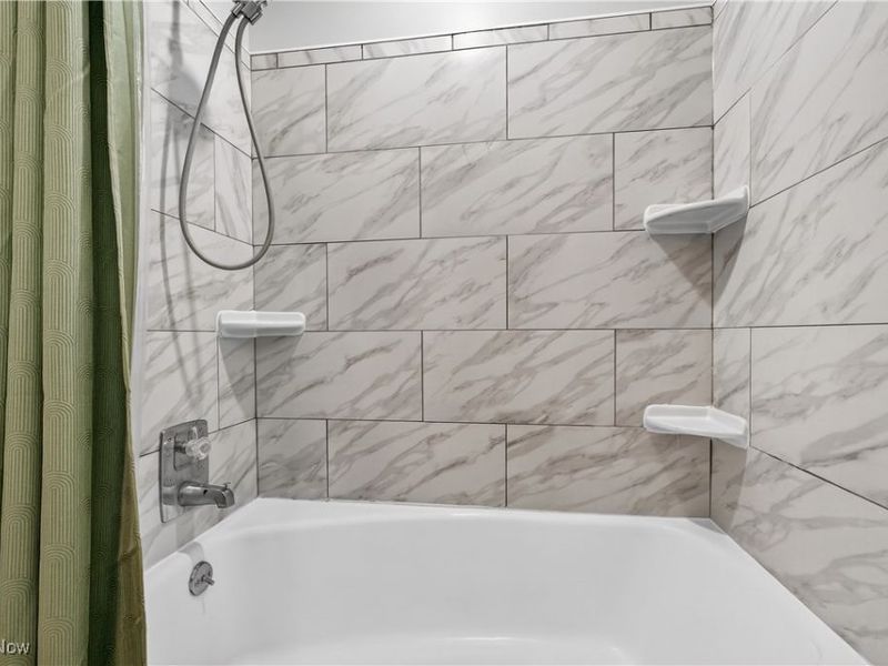 824 S Chillicothe Road, Unit 11, Aurora, OH 44202 Photo 34