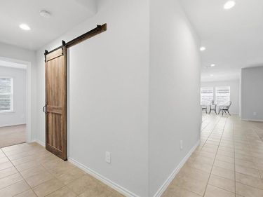 9521 Golden Summit Drive, Fort Worth, TX 76131