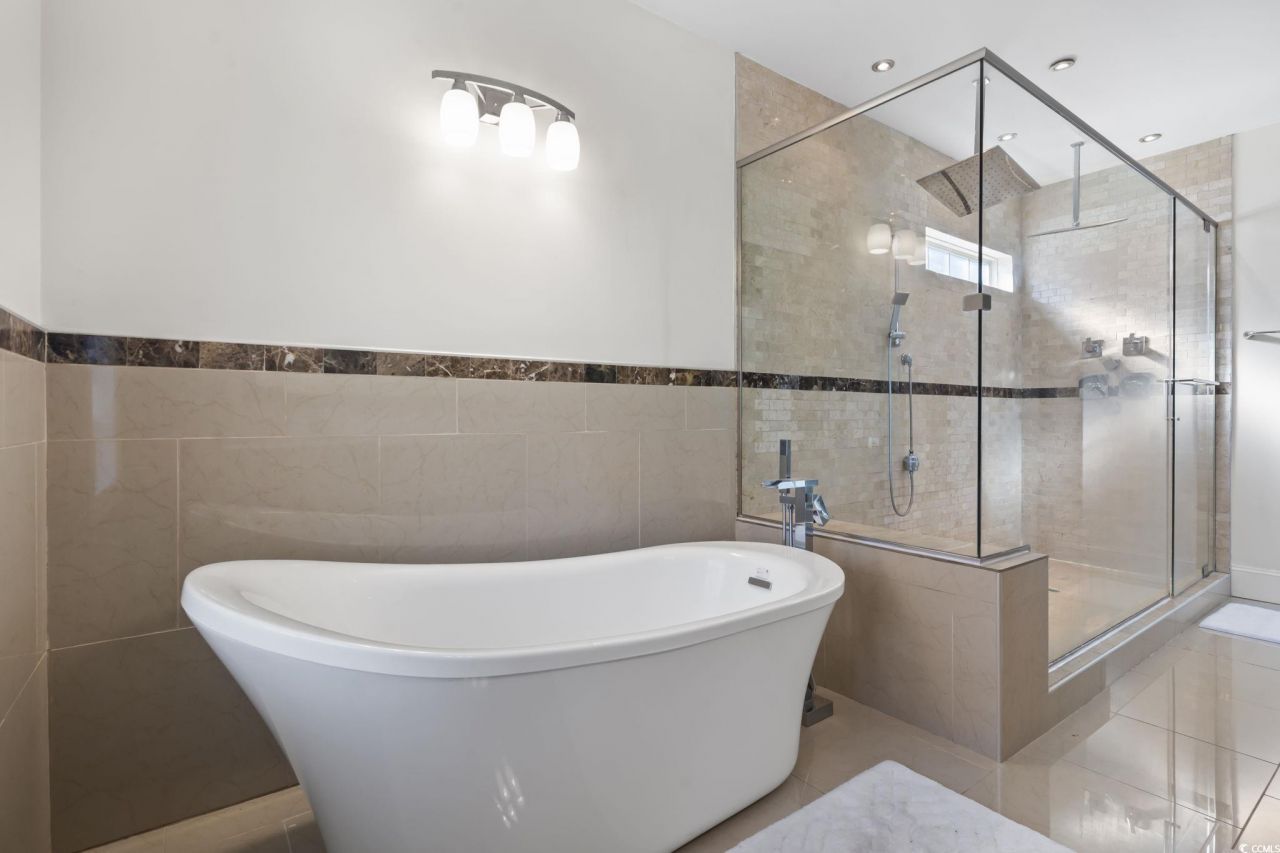 8016 Bird Key Ct. Photo 29