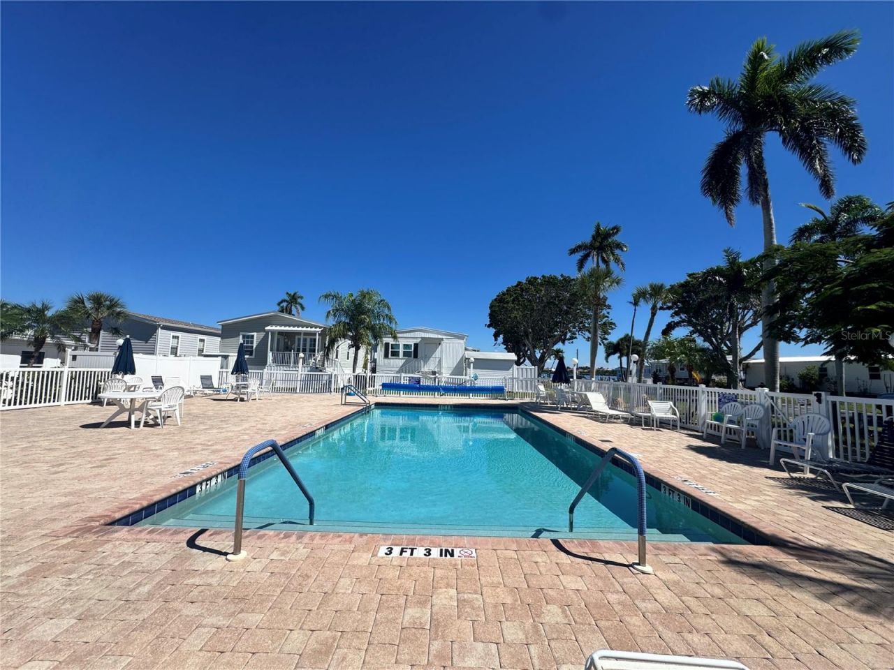 3710 Gulf Of Mexico Drive, Unit A20, Longboat Key, FL 34228 Photo