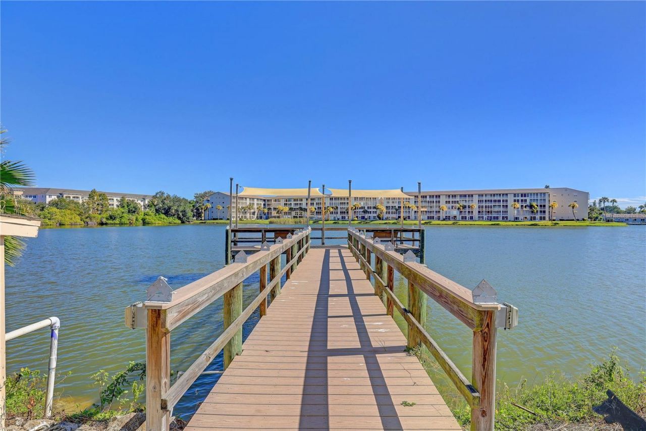 3650 Lake Bayshore Drive, Unit K-316, Bradenton, FL 34205 Photo