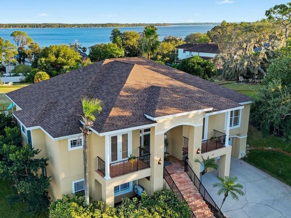 122 WATERBERRY DRIVE, TARPON SPRINGS, FL 34688