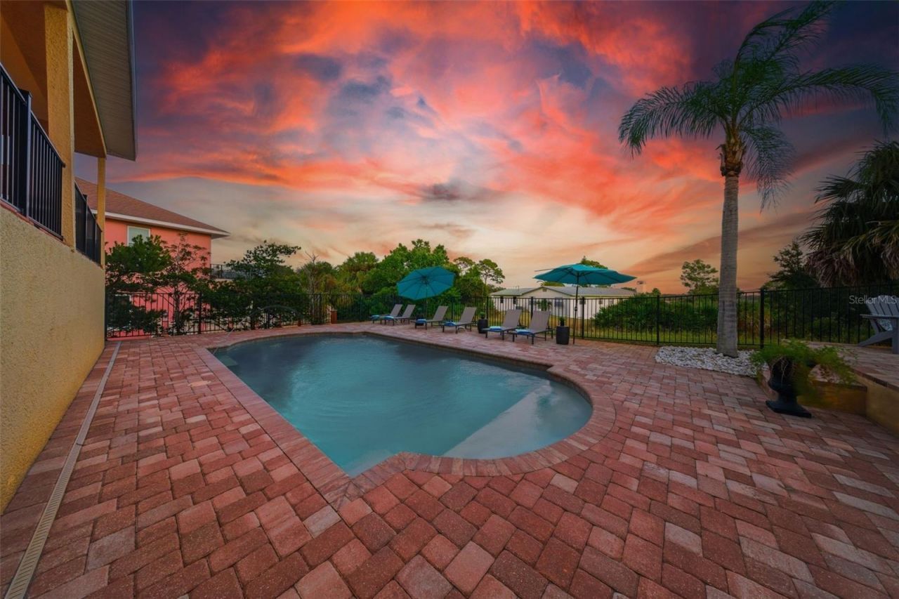 122 Waterberry Drive, Tarpon Springs, FL 34688 Photo