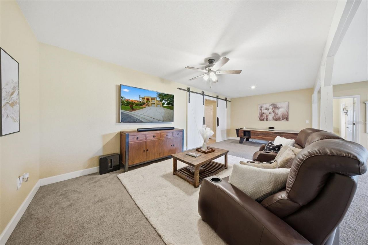 122 Waterberry Drive, Tarpon Springs, FL 34688 Photo