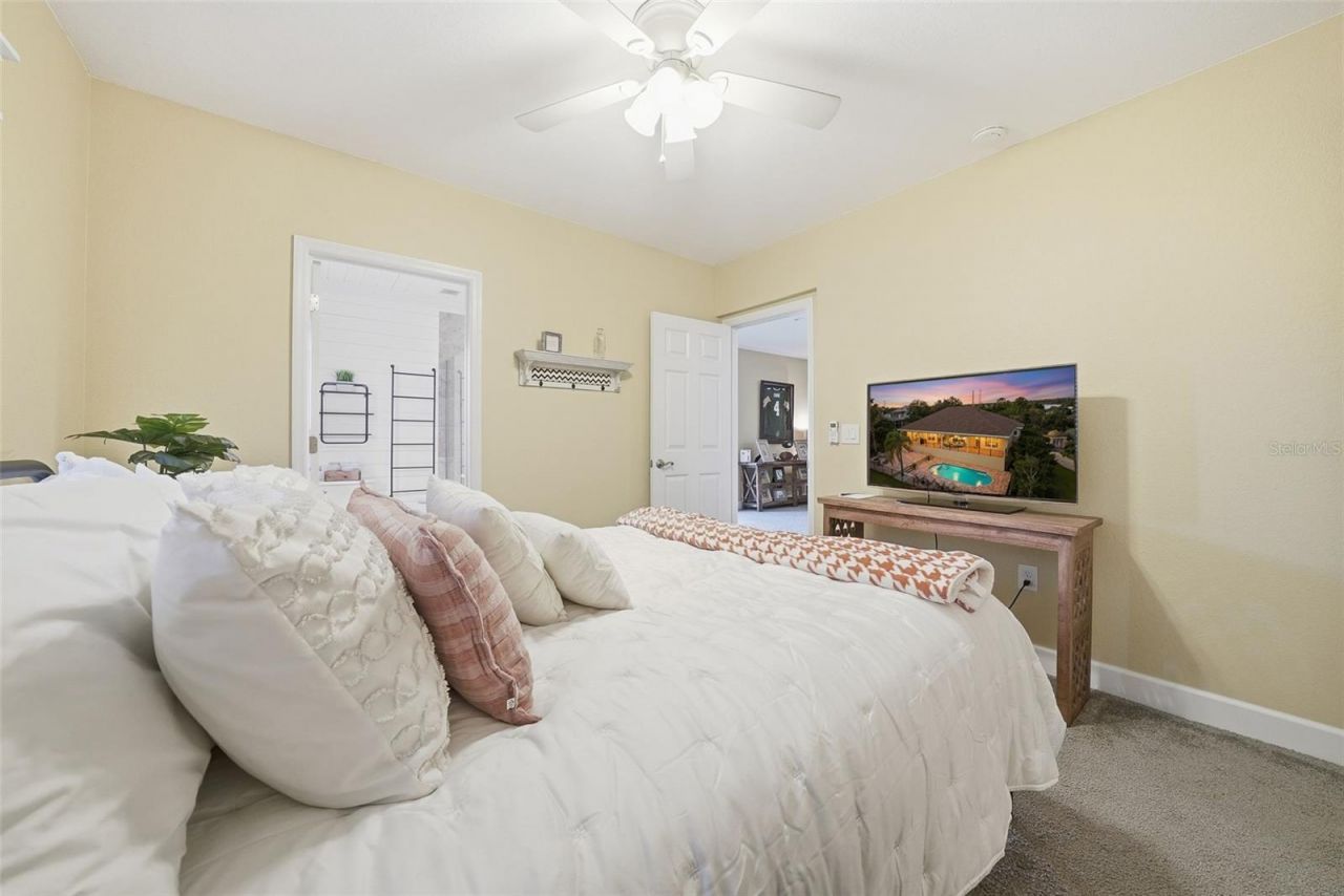 122 Waterberry Drive, Tarpon Springs, FL 34688 Photo