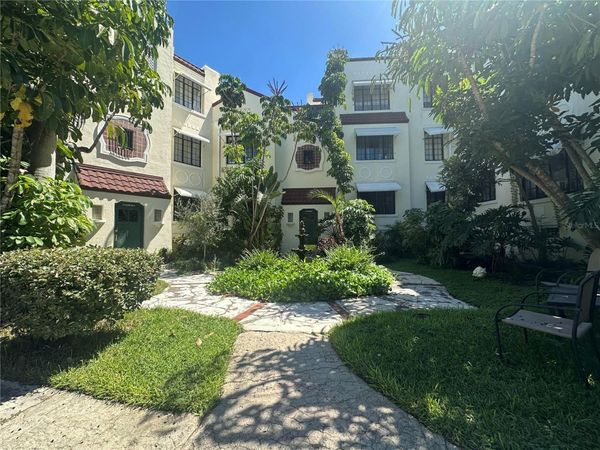 210 N 17TH STREET W, Unit 15, BRADENTON, FL 34205