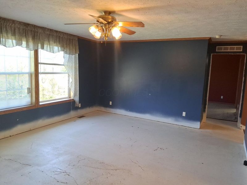 9292 Hood Road, New Straitsville, OH 43766 Photo 11