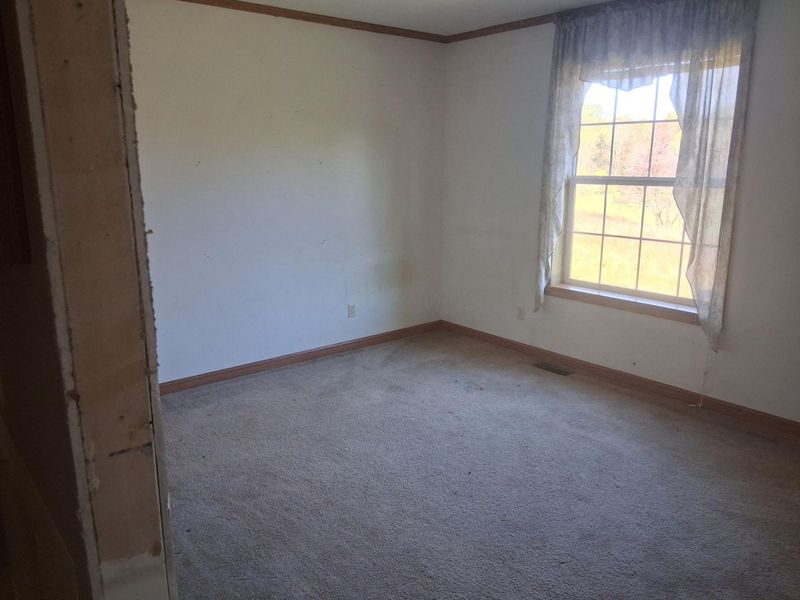 9292 Hood Road, New Straitsville, OH 43766 Photo 15