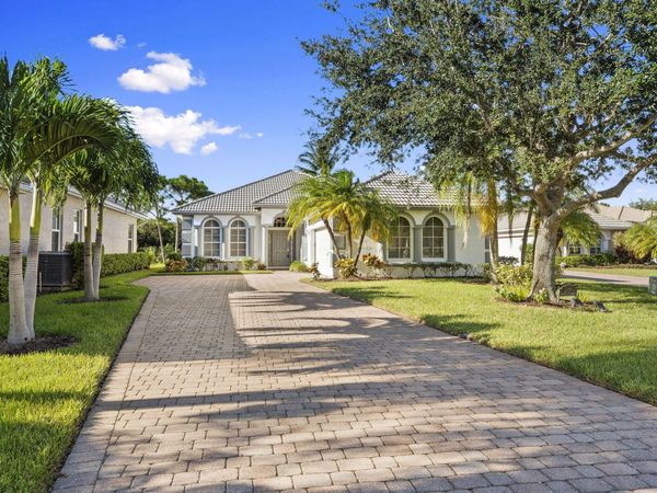 4607 NW Red Bay Circle, Jensen Beach, FL 34957