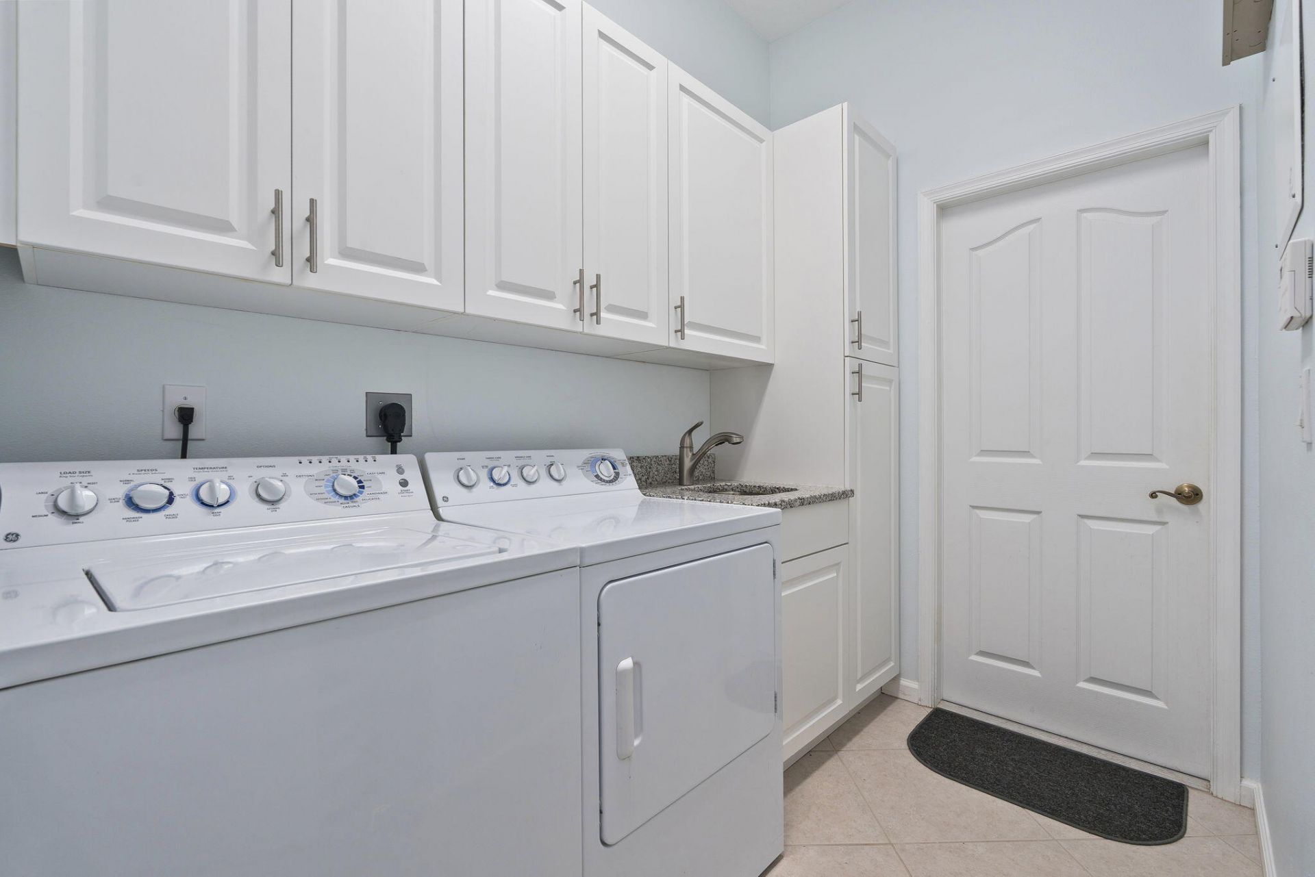 4607 NW Red Bay Circle, Jensen Beach, FL 34957 Photo